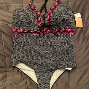 Women’s high coverage One Piece bathing suit